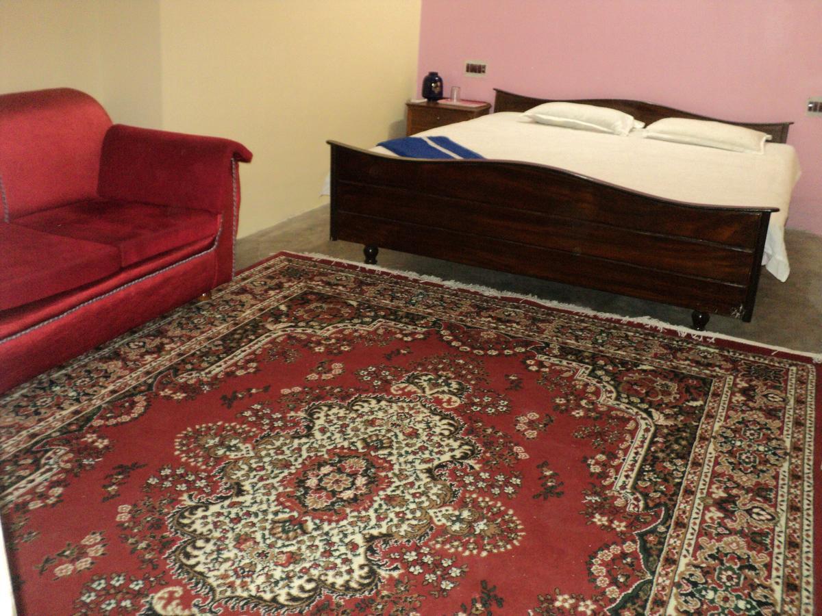 Royal Paying Guest Hotel Kolkata Luaran gambar