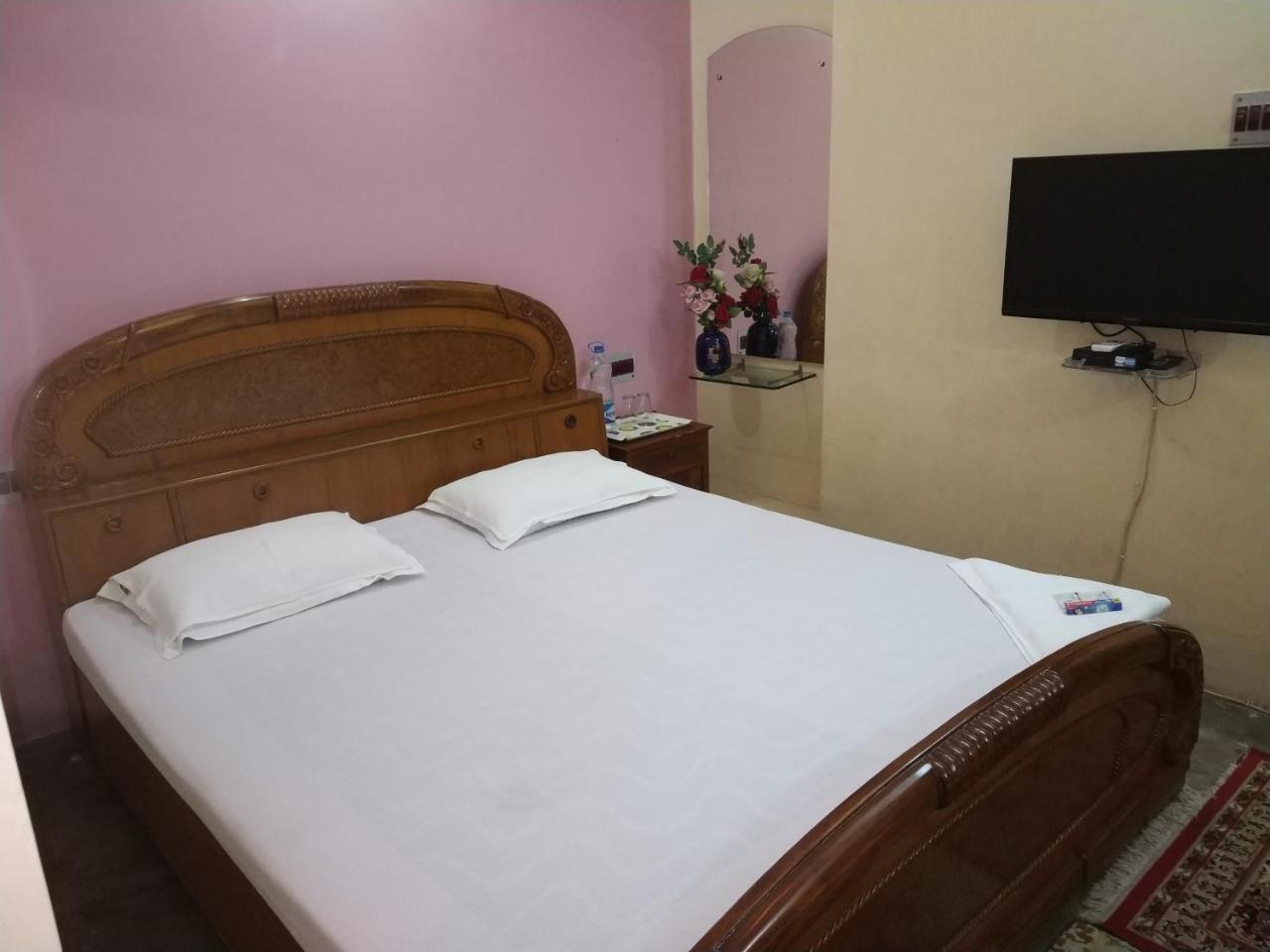 Royal Paying Guest Hotel Kolkata Luaran gambar